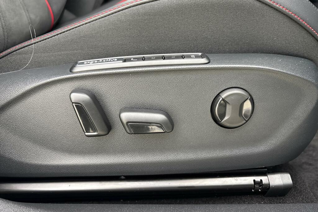Volkswagen ID.7 210Kw Match Pro S Plus 86Kwh Black #29