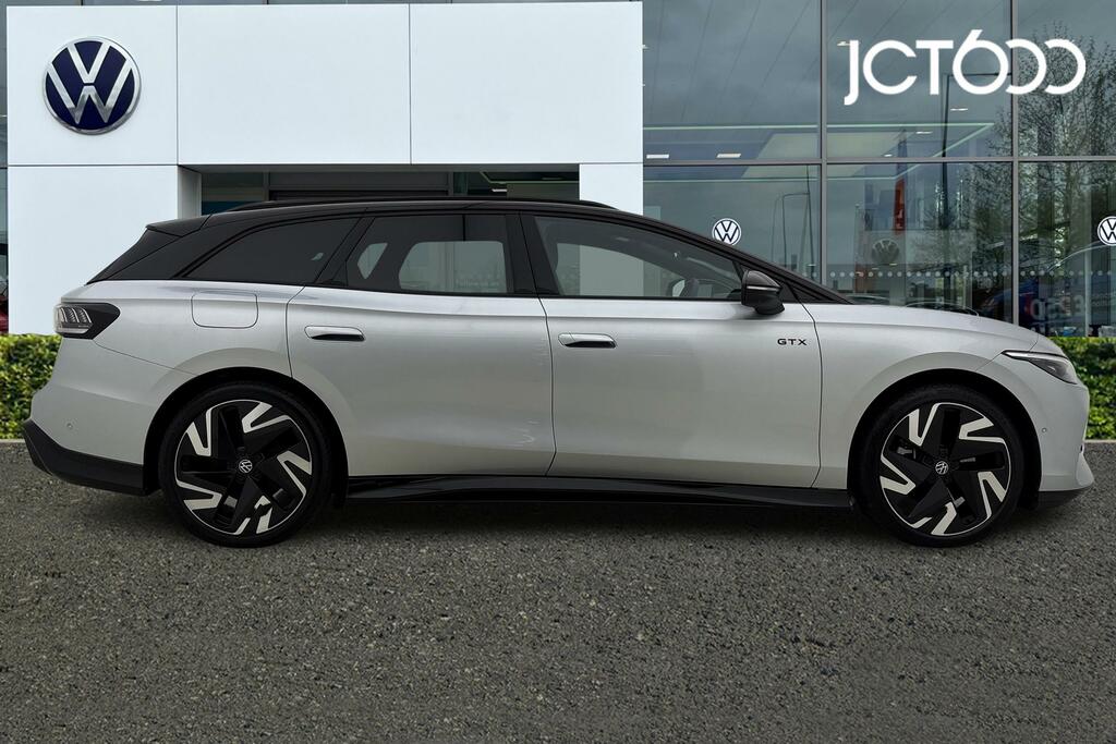 Volkswagen ID.7 210Kw Match Pro S Plus 86Kwh Black #4