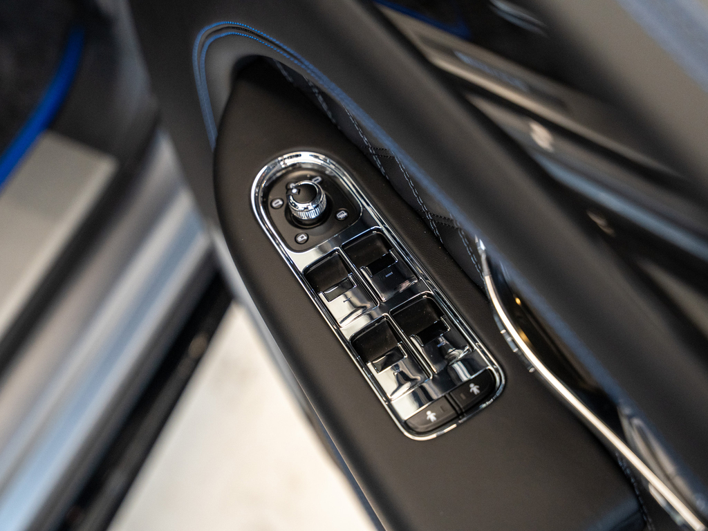 Bentley Bentayga Ewb Azure V8 #42