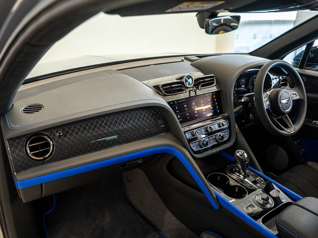 Bentley Bentayga Ewb Azure V8 #2