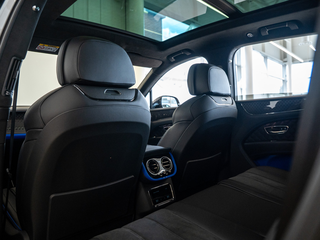 Bentley Bentayga Ewb Azure V8 #24