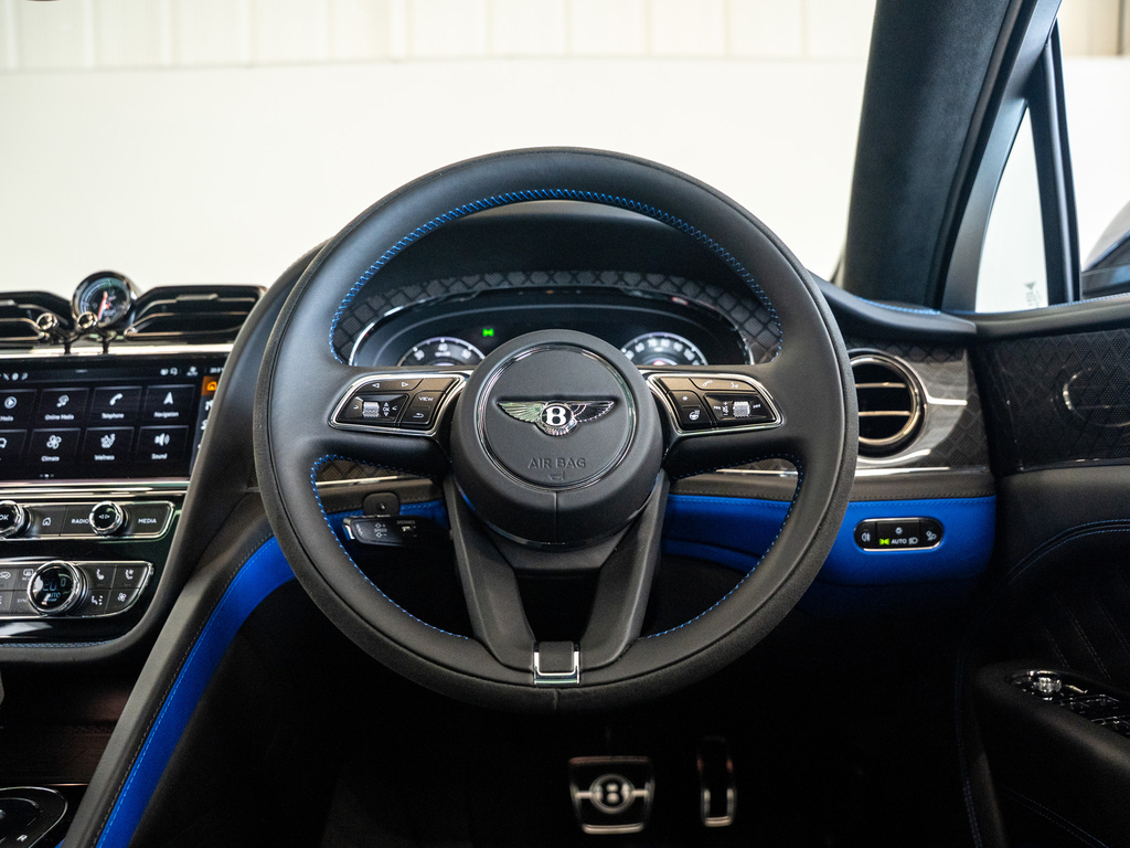 Bentley Bentayga Ewb Azure V8 #19