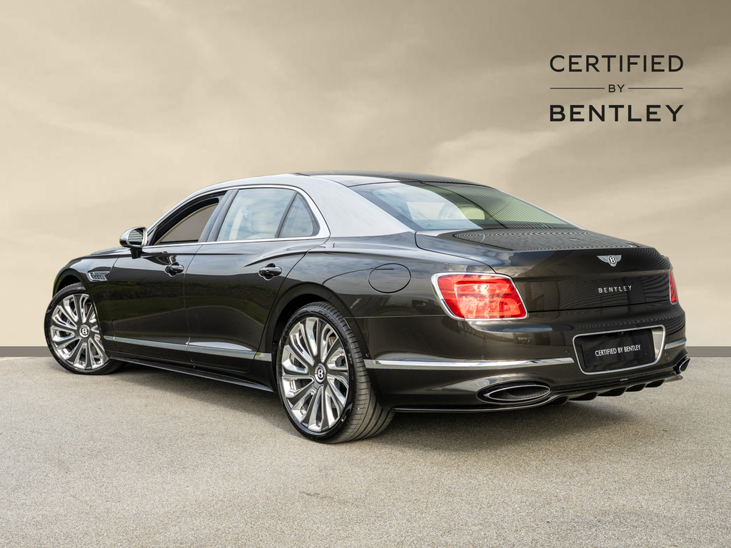 Bentley Flying Spur 4.0 V8 High-performance 25.9Kwh Saloon Blue #3