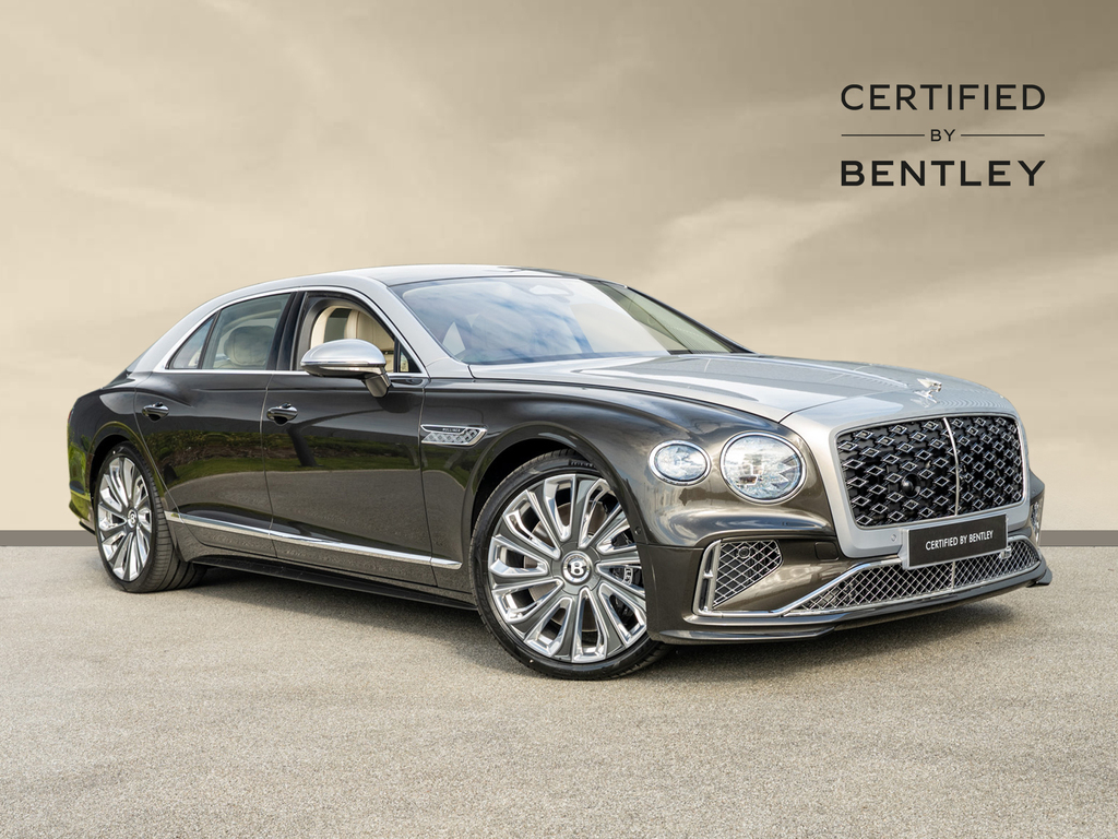 Bentley Flying Spur 4.0 V8 High-performance 25.9Kwh Saloon Blue #1