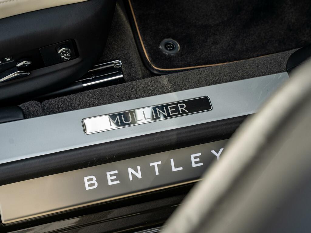 Bentley Flying Spur 4.0 V8 High-performance 25.9Kwh Saloon Blue #35