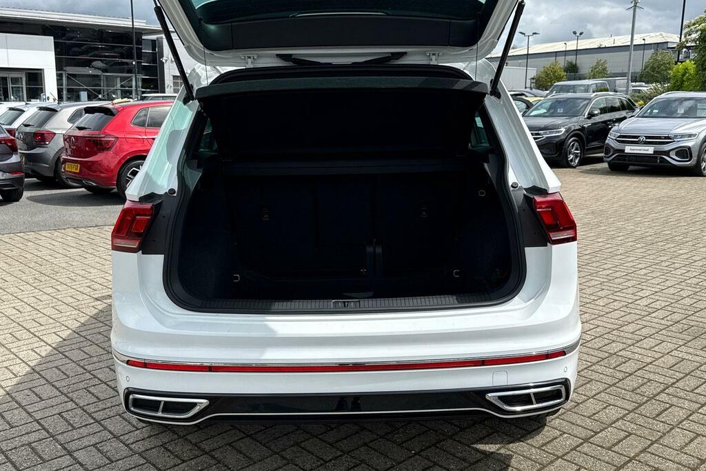 Volkswagen Tiguan Match White #40