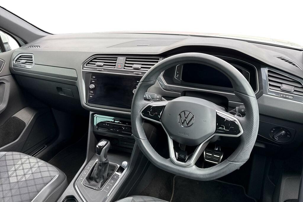 Volkswagen Tiguan Match White #6