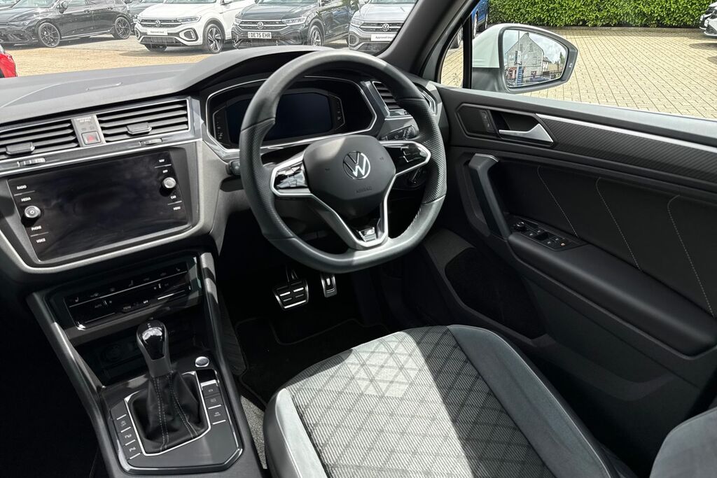 Volkswagen Tiguan Match White #30