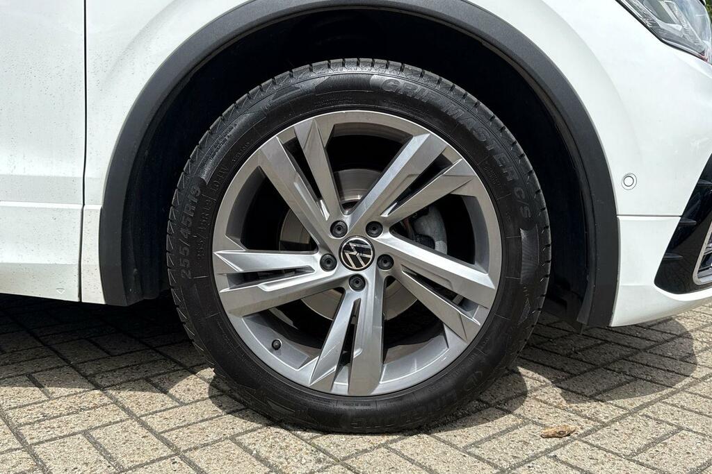 Volkswagen Tiguan Match White #5