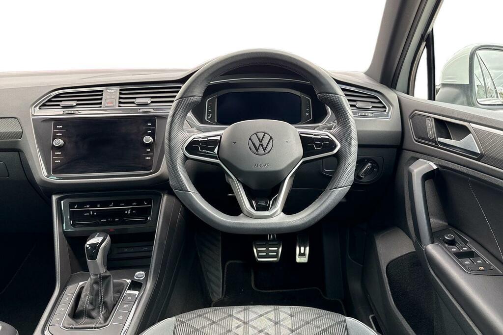Volkswagen Tiguan Match White #11