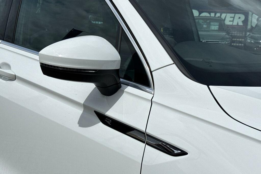 Volkswagen Tiguan Match White #20