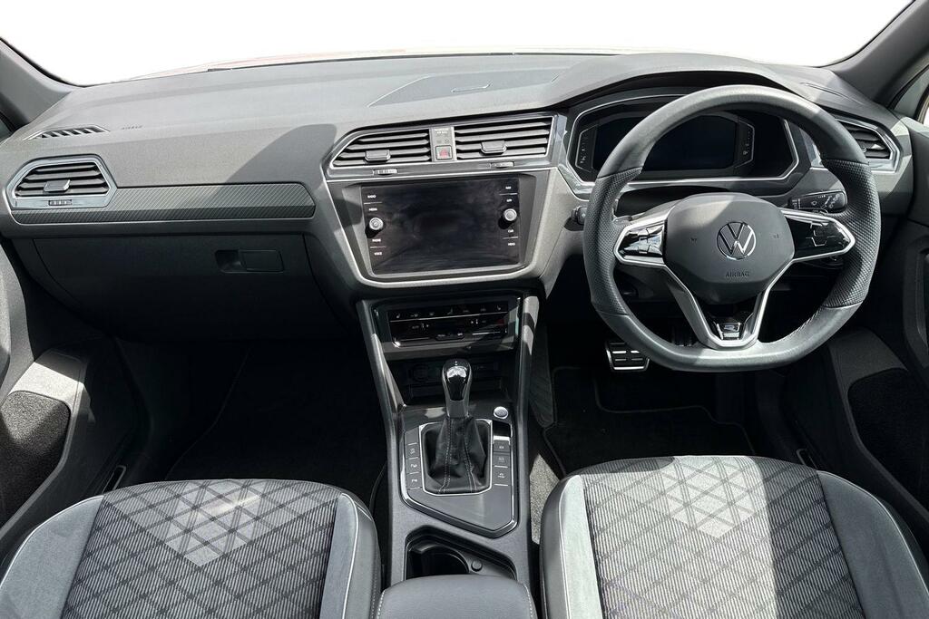 Volkswagen Tiguan Match White #10
