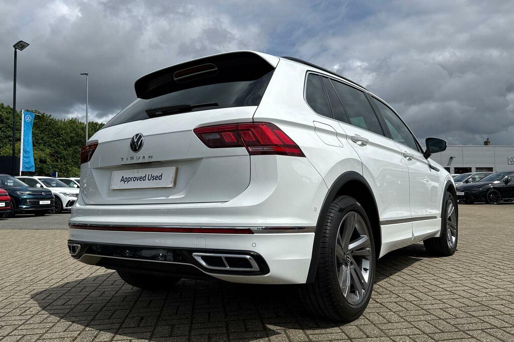 Volkswagen Tiguan Match White #37