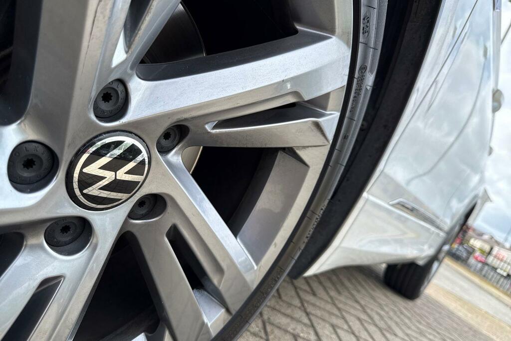 Volkswagen Tiguan Match White #21