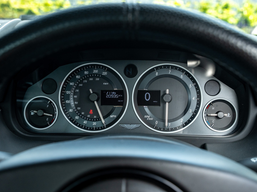 Aston Martin Vantage S Sportshift III Black #6