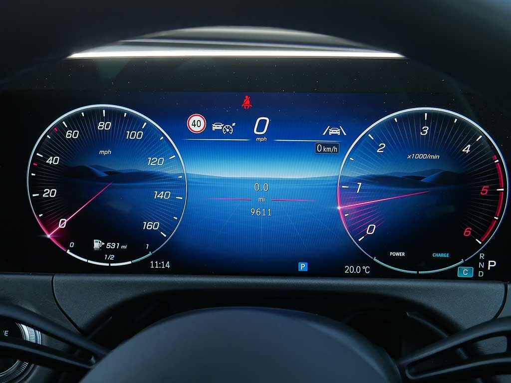 Mercedes-Benz E Class E220d Exclusive Premium 9G-tronic 2024 Black #4