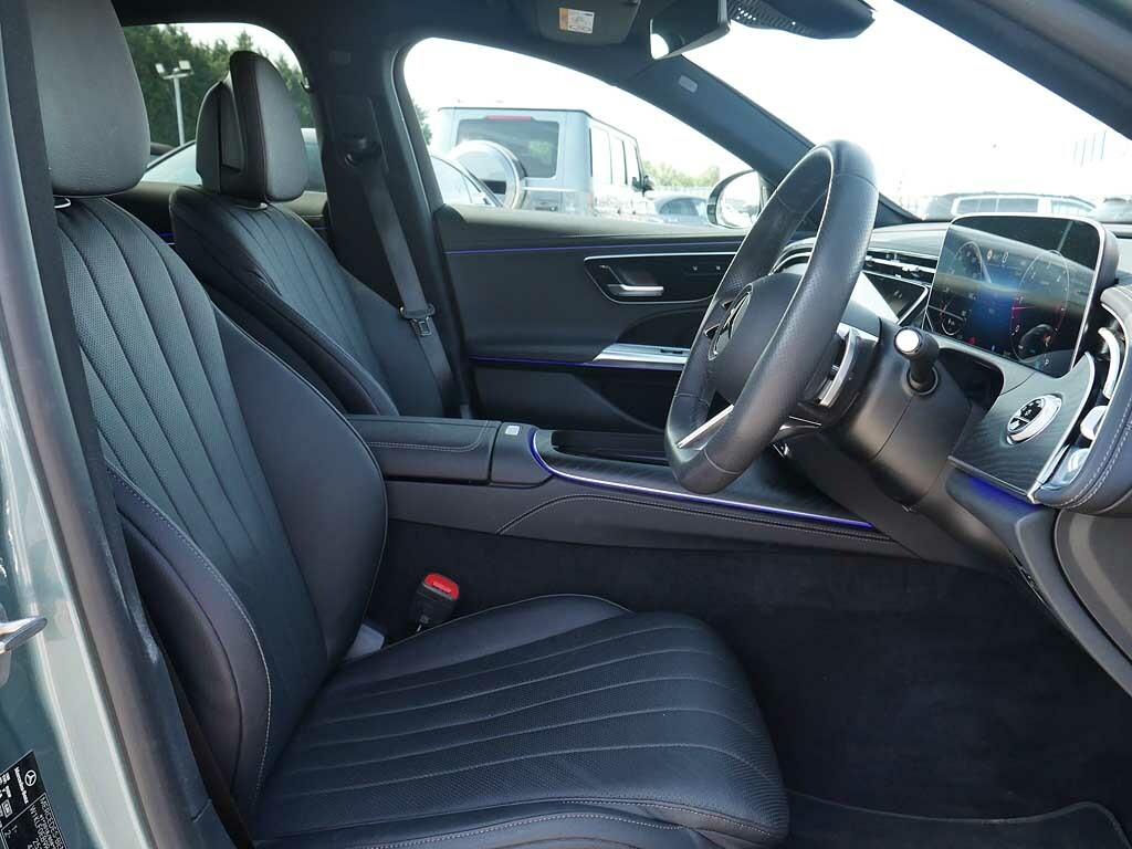 Mercedes-Benz E Class E220d Exclusive Premium 9G-tronic 2024 Black #34