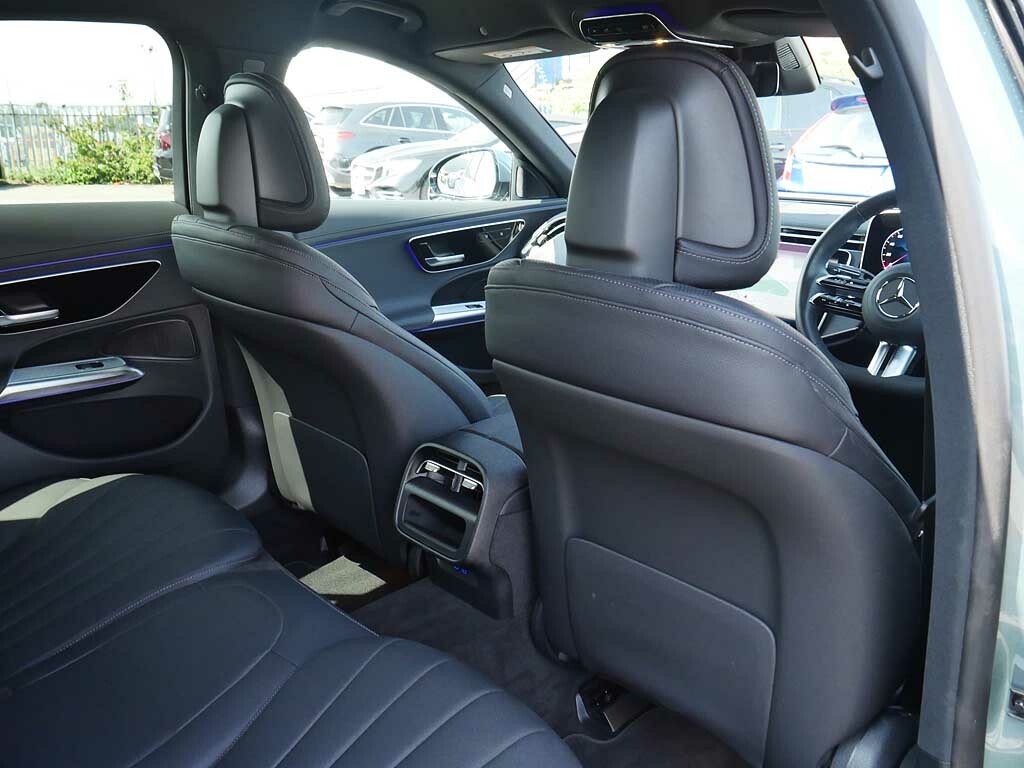 Mercedes-Benz E Class E220d Exclusive Premium 9G-tronic 2024 Black #37