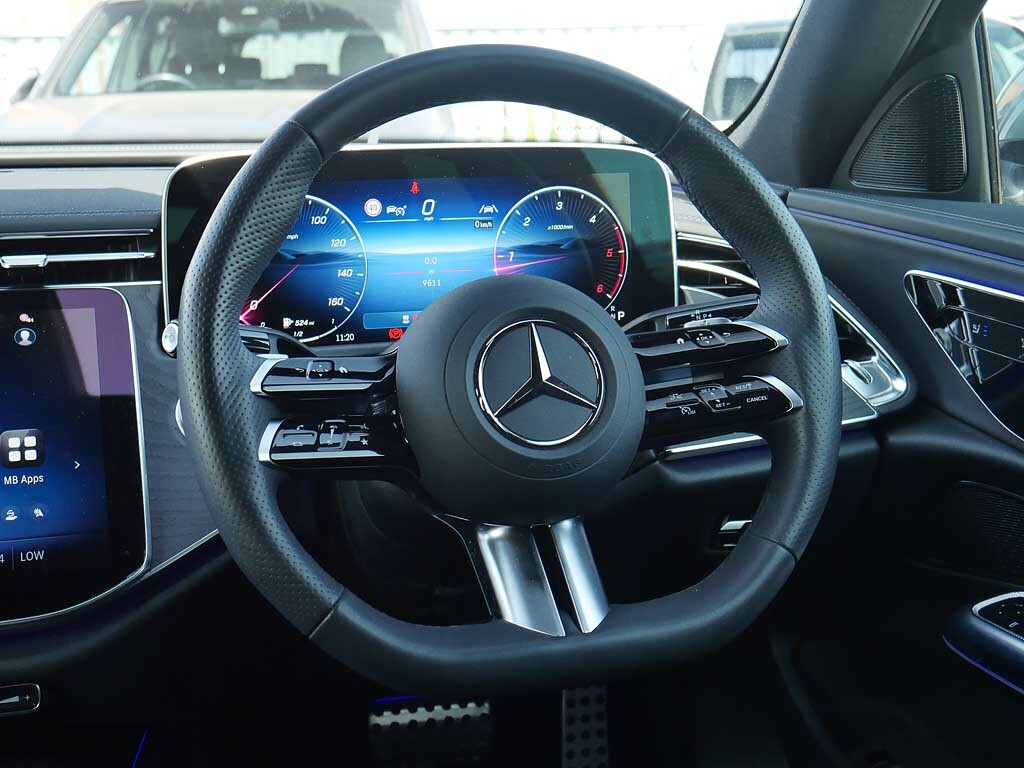 Mercedes-Benz E Class E220d Exclusive Premium 9G-tronic 2024 Black #41