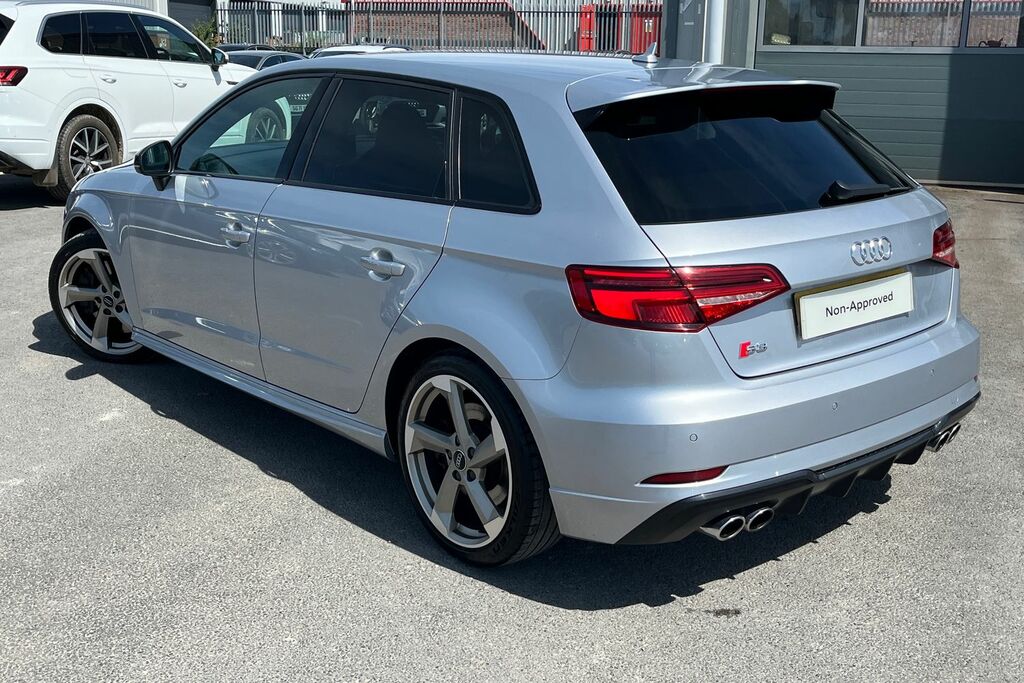 Audi S3 Tfsi Quattro Black Edition S Tronic Black #22
