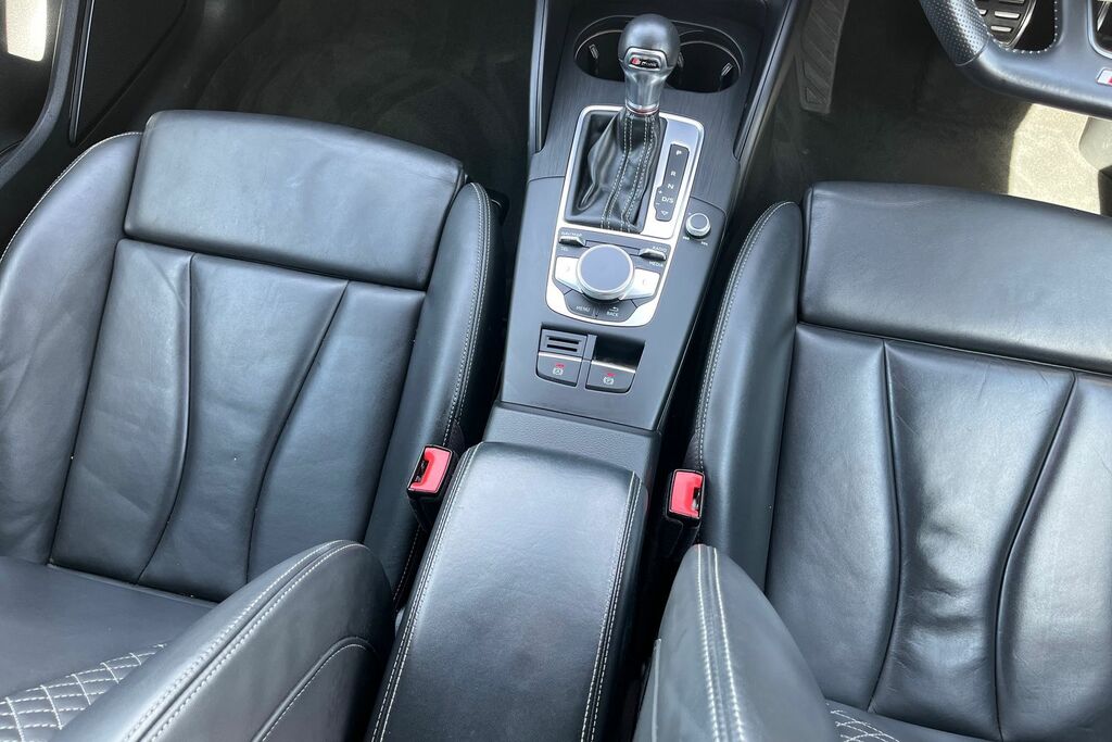 Audi S3 Tfsi Quattro Black Edition S Tronic Black #54
