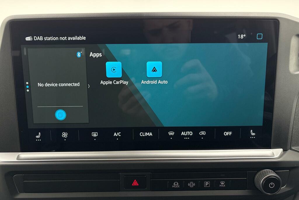 Volkswagen Transporter 2.0 Tdi 150 Commerce Plus Van White #14