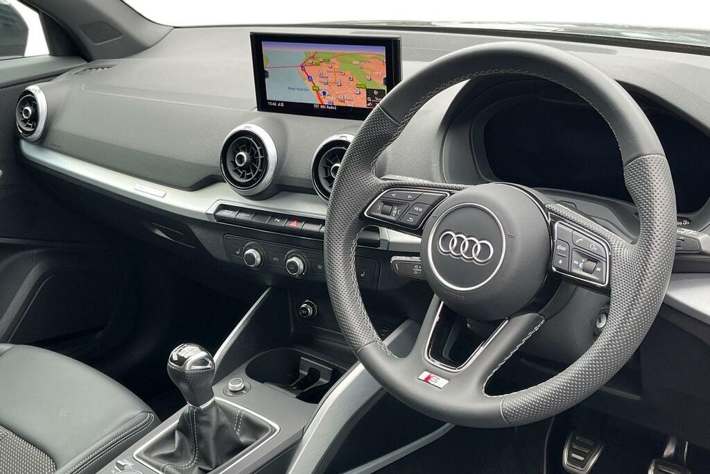 Audi Q2 S Line 35 Tfsi 150 Ps S Tronic Grey #6