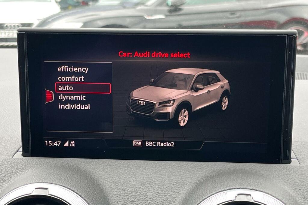 Audi Q2 S Line 35 Tfsi 150 Ps S Tronic Grey #23