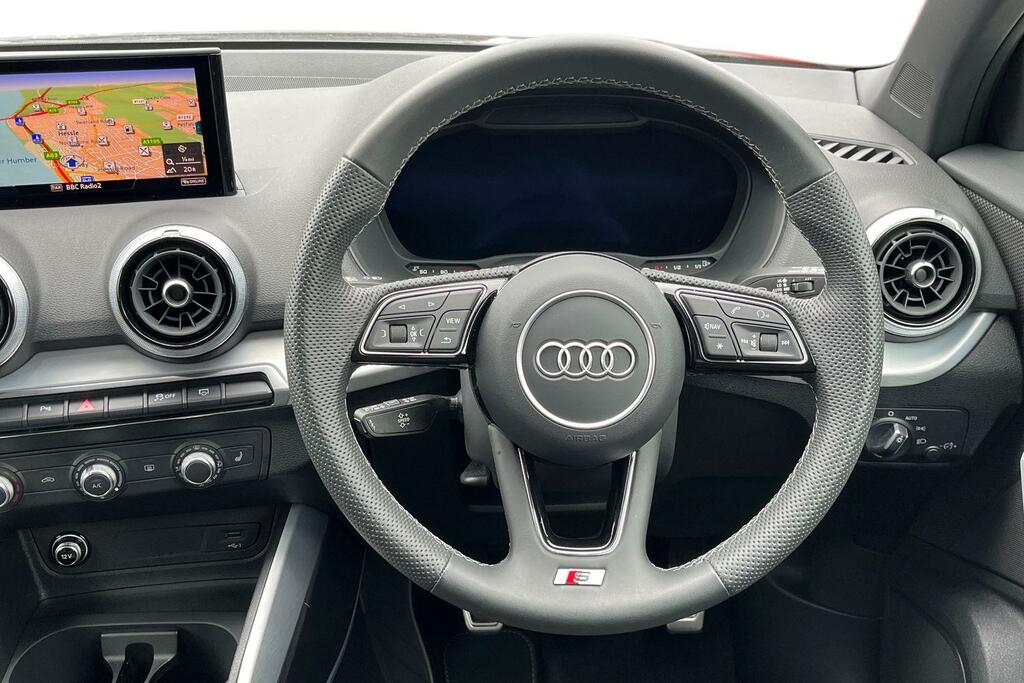 Audi Q2 S Line 35 Tfsi 150 Ps S Tronic Grey #11