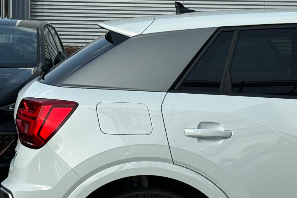 Audi Q2 1.5 Tfsi Cod 35 S Line Suv S Tronic Eur White #22