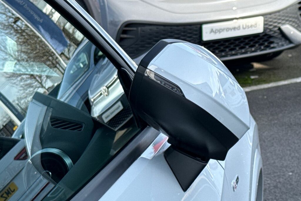 Audi Q2 1.5 Tfsi Cod 35 S Line Suv S Tronic Eur White #29