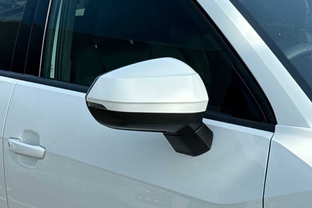 Audi Q2 1.5 Tfsi Cod 35 S Line Suv S Tronic Eur White #20
