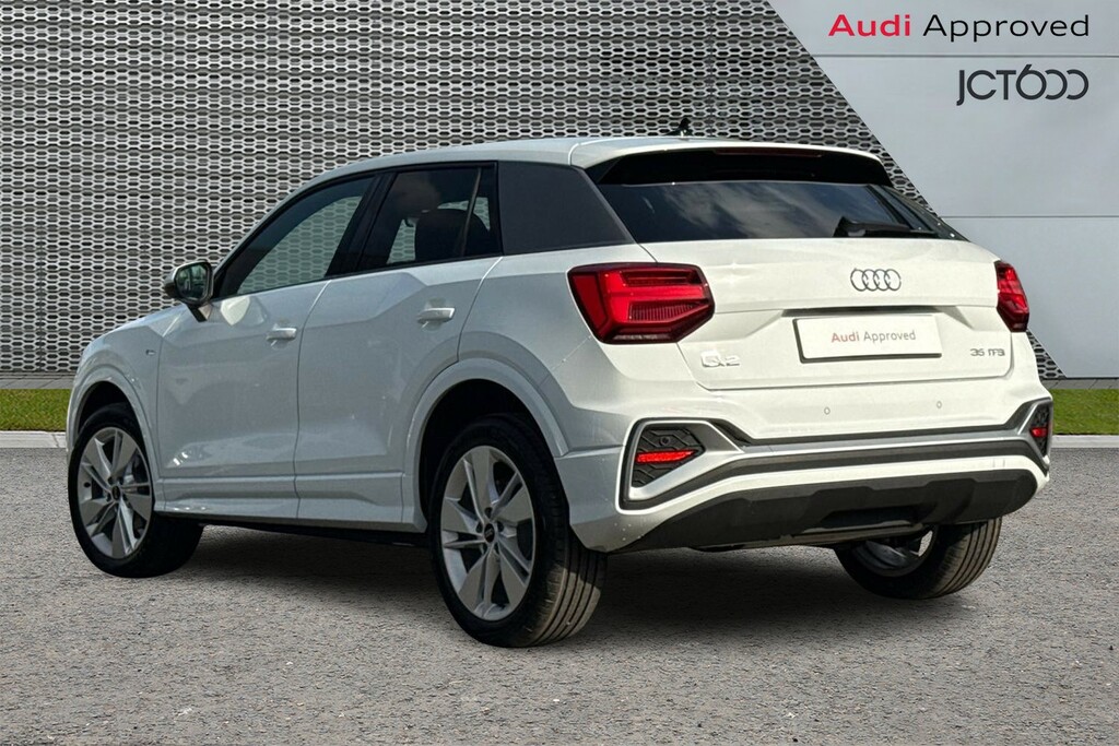 Audi Q2 1.5 Tfsi Cod 35 S Line Suv S Tronic Eur White #3
