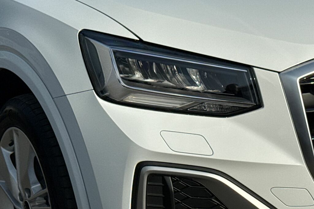 Audi Q2 1.5 Tfsi Cod 35 S Line Suv S Tronic Eur White #19