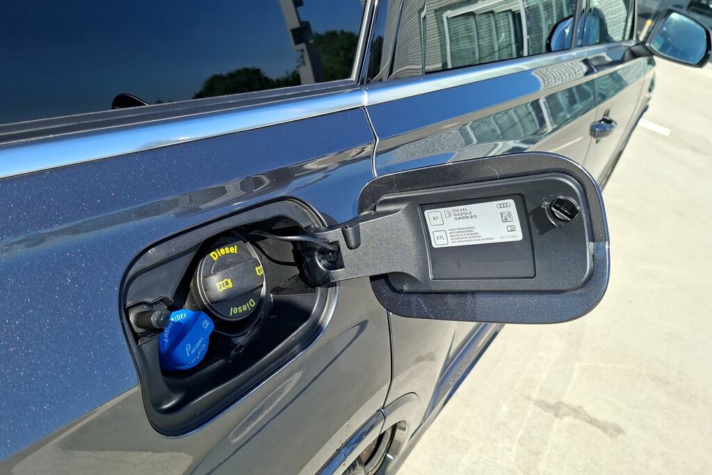 Audi Q7 Tdi Quattro S Line Grey #23