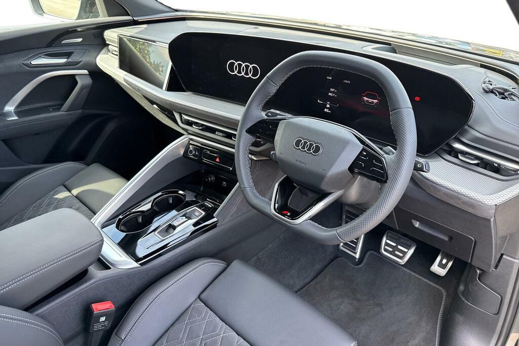 Audi Q5 2.0 Tdi Quattro Edition 1 S Tronic Sv Black #6