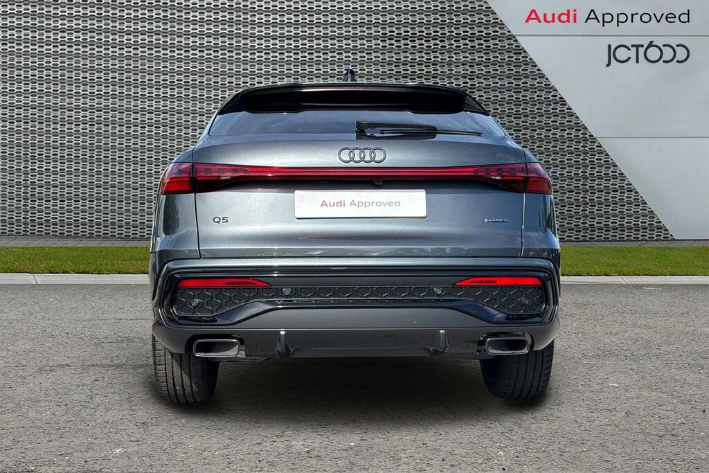 Audi Q5 2.0 Tdi Quattro Edition 1 S Tronic Sv Black #7