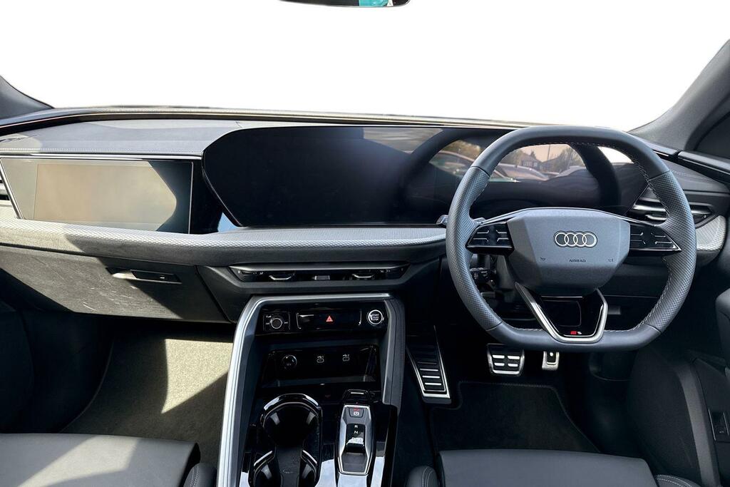 Audi Q5 2.0 Tdi Quattro Edition 1 S Tronic Sv Black #10