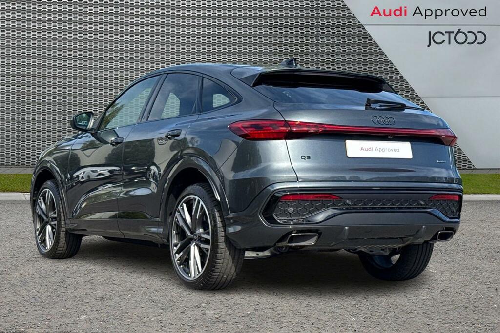 Audi Q5 2.0 Tdi Quattro Edition 1 S Tronic Sv Black #3