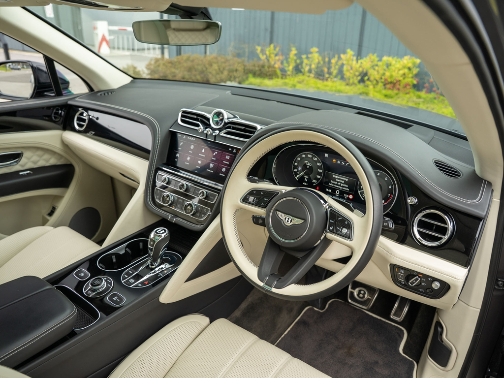 Bentley Bentayga 4.0 V8 Azure Ewb First Edition Suv Grey #11