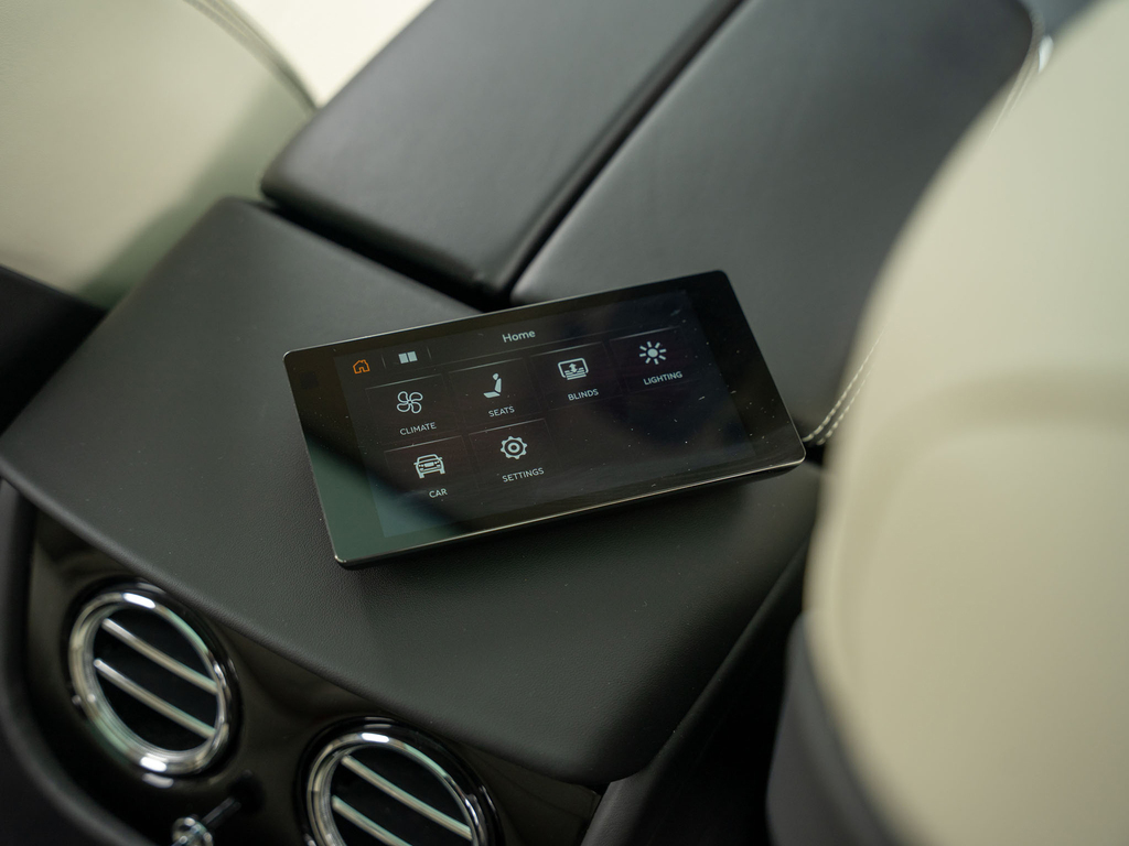 Bentley Bentayga 4.0 V8 Azure Ewb First Edition Suv Grey #35