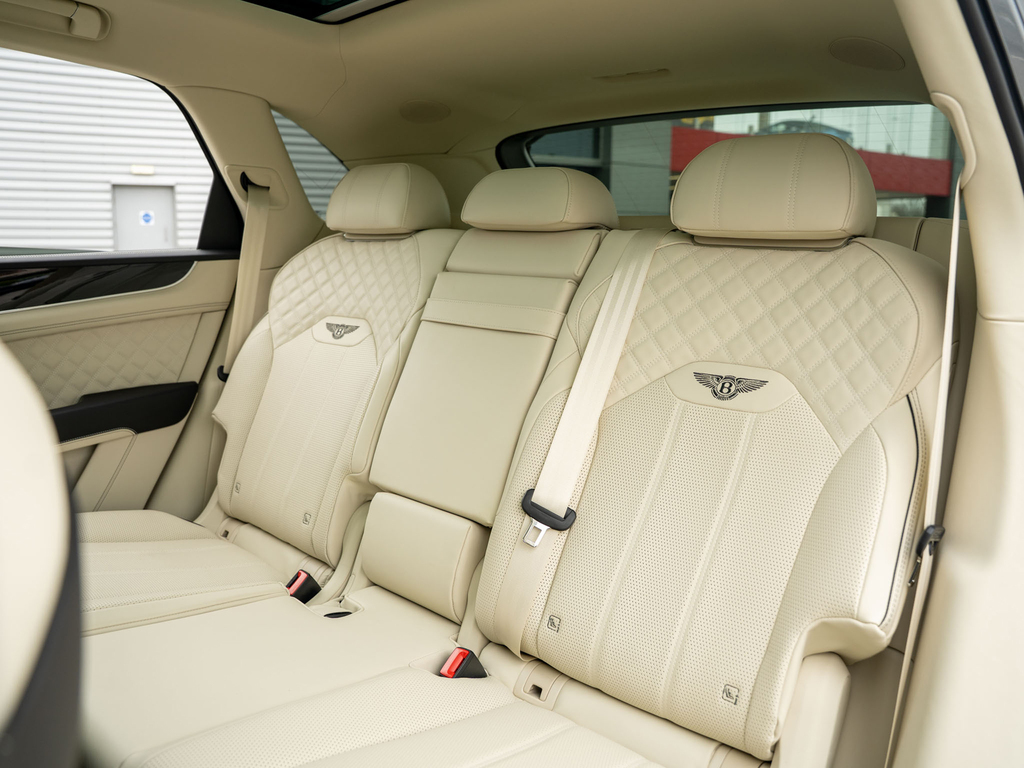 Bentley Bentayga 4.0 V8 Azure Ewb First Edition Suv Grey #24