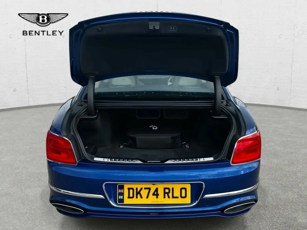 Bentley Flying Spur Mulliner  #24