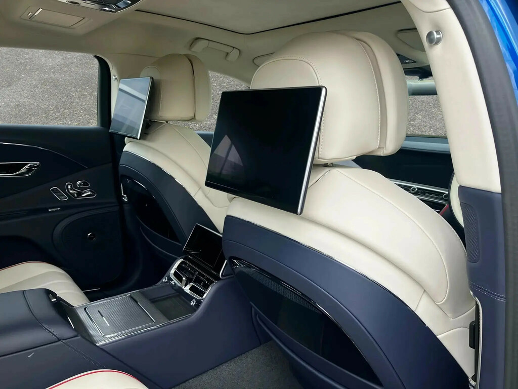 Bentley Flying Spur Mulliner  #14
