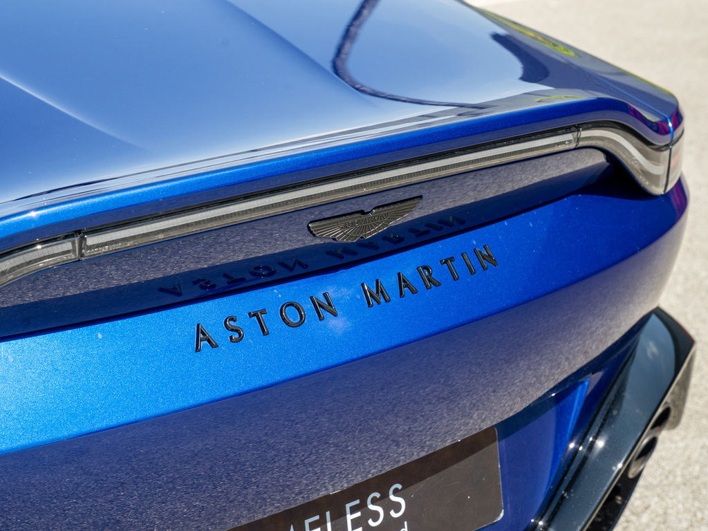 Aston Martin Vantage 4.0 V8 Euro 6 2-Door Red #8