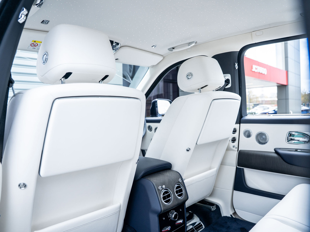 Rolls-Royce Cullinan Suv 6.75 V12 4Wd Euro 6 202323 Black #26