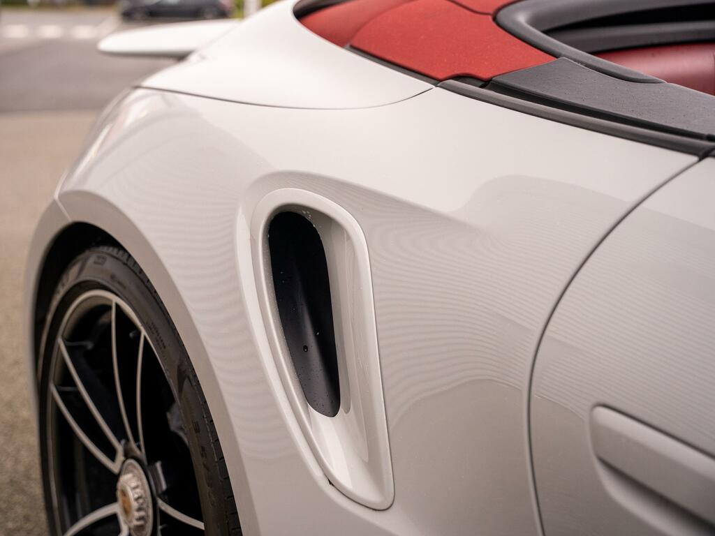 Porsche 911 2dr Pdk Grey #34
