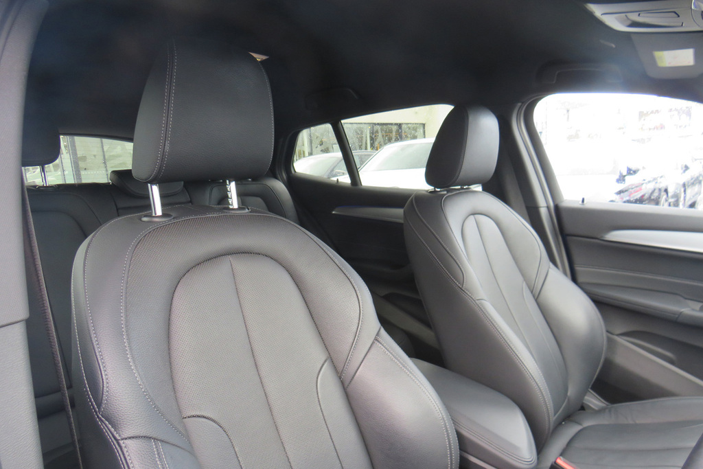 BMW X2 M35i Step Blue #36