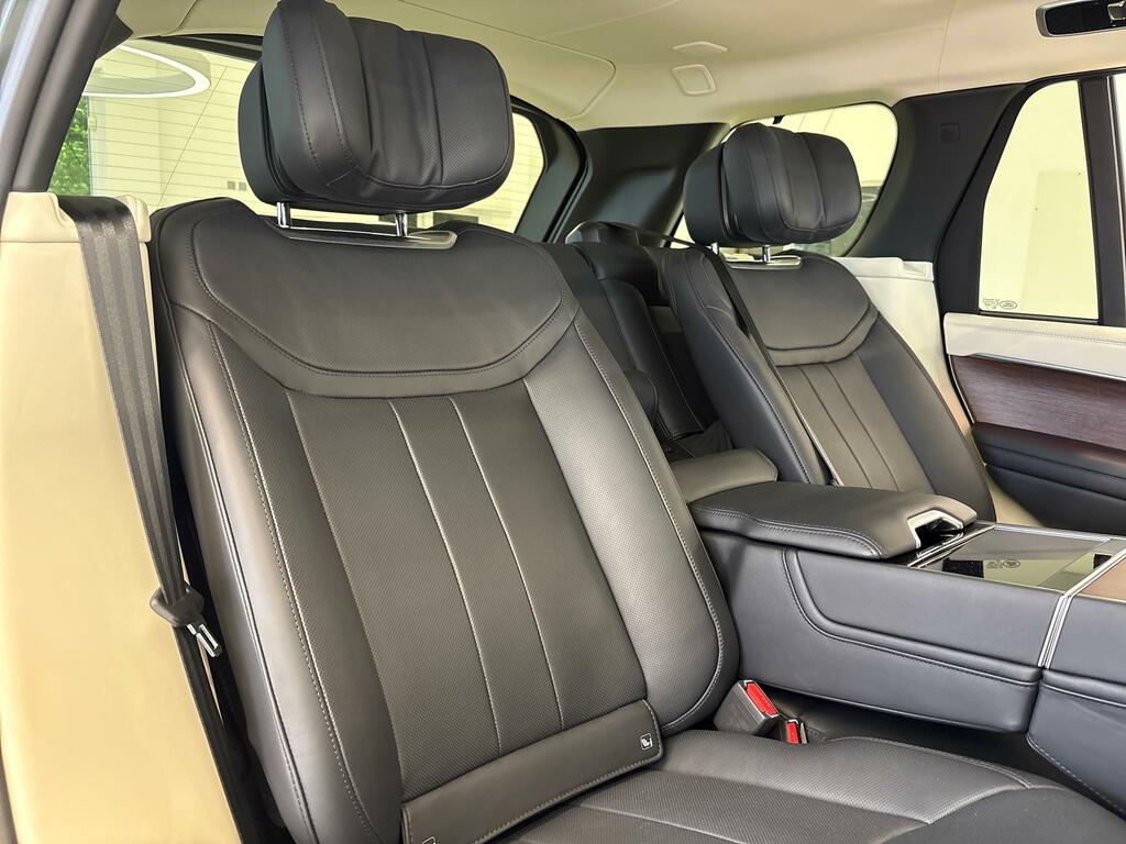 Land Rover Range Rover Range Rover Evoque Dynamic Se Phev A Black #28