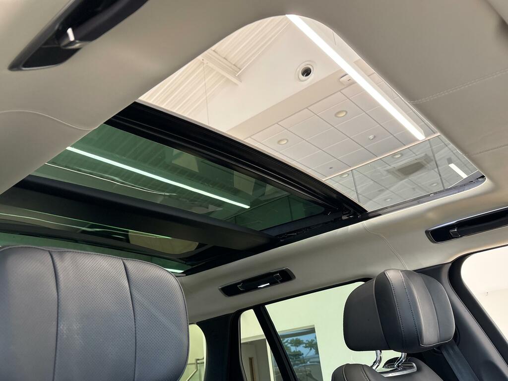 Land Rover Range Rover Range Rover Evoque Dynamic Se Phev A Black #27
